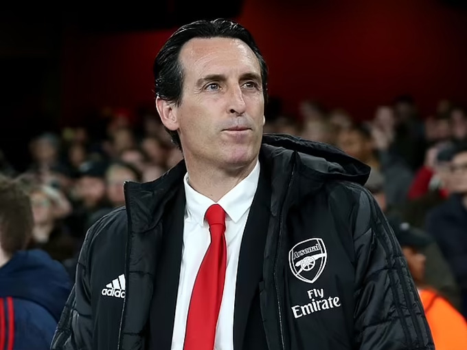 Emery đã trải qua quãng thời gian chua chát tại Arsenal