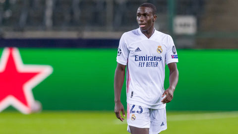 Real Madrid: Vấn đề Mendy & tài liệu cơm gắp mắm của Carletto