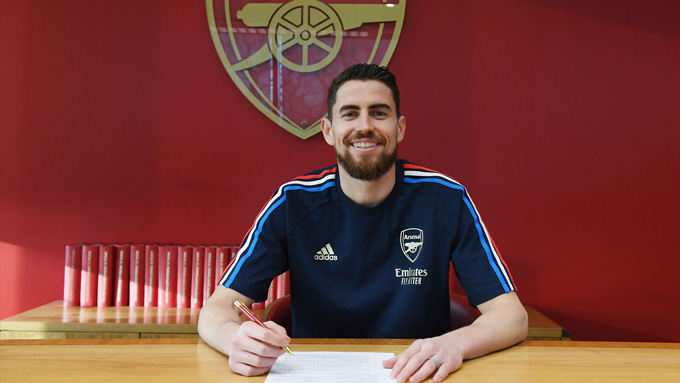 Jorginho sẽ mang đến kinh nghiệm chiến thắng cho Arsenal