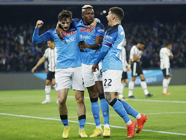 Hàng công khủng của chủ nhà Napoli sẽ lại ra oai trước đội chót bảng Cremonese