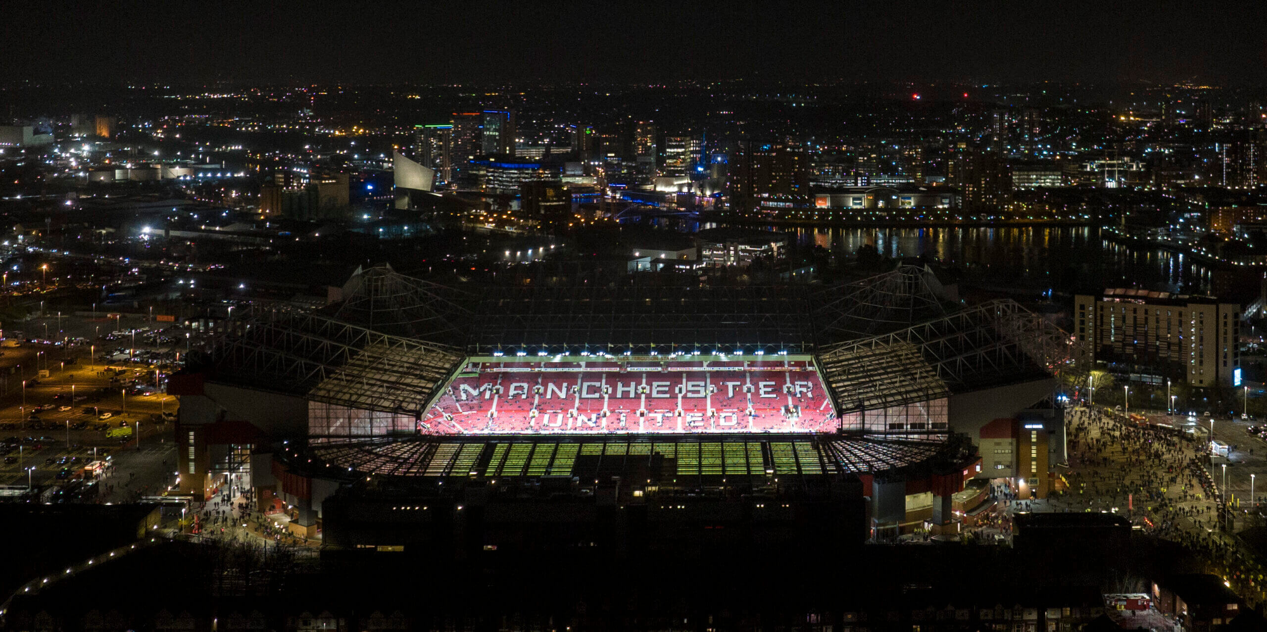 Vẫn chưa ai chắc chắn về tương lai của Old Trafford