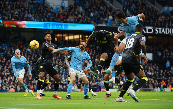 Rodri mở tỷ số trận Man City vs Aston Villa ngay phút thứ 4