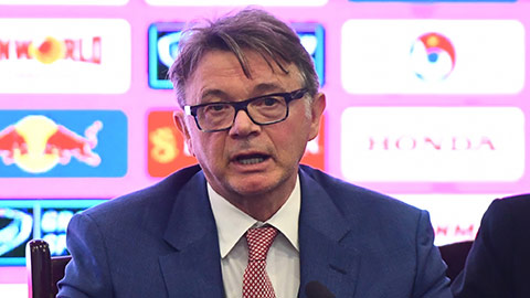 HLV Troussier hướng tới giành Huy chương Vàng SEA Games 32