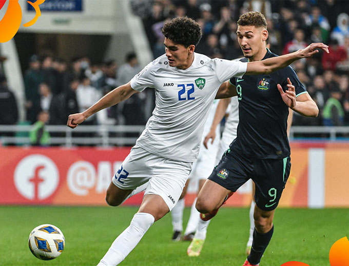 U20 Uzbekistan (áo trắng) đã giành vé tham dự U20 World Cup 2023 tại Indonesia