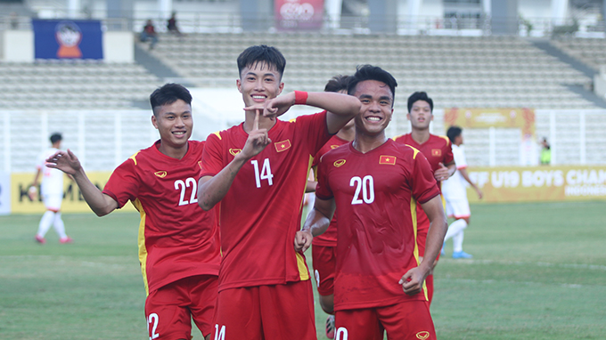 Nguyễn Văn Trường (14) được xem là nhạc trưởng của U20 Việt Nam ở VCK U20 châu Á 2023