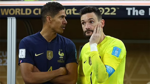 Varane và Lloris rủ nhau chia tay ĐT Pháp