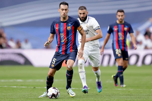 Sergio Busquets thiết lập thêm cột mốc mới tại El Clasico