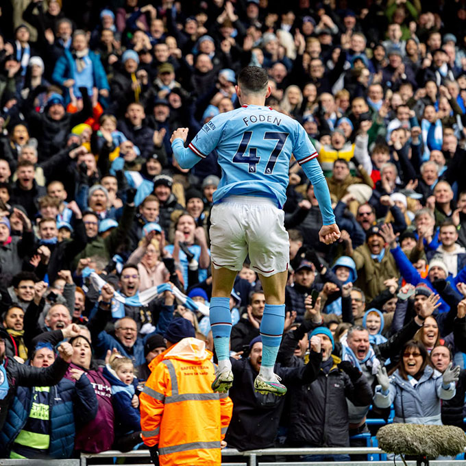 Cầu thủ trẻ Phil Foden đang bay cao trong màu áo Man City ở những trận gần đây