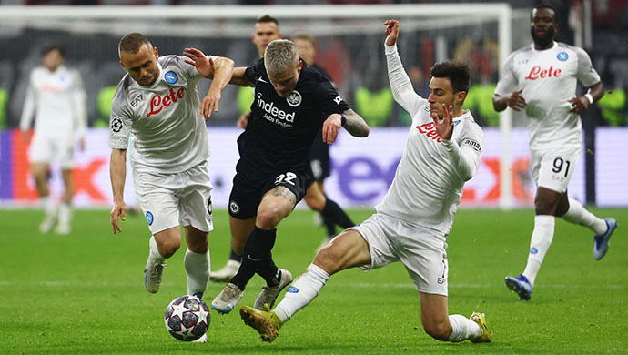 Xem trực tiếp trận Napoli vs Frankfurt ở đâu, kênh nào?