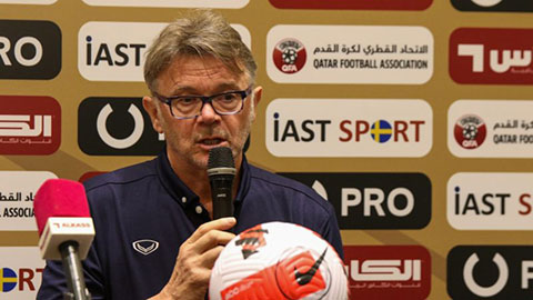 HLV Troussier nói gì khi U23 Việt Nam thua đậm U23 Iraq?