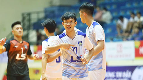 Lý Đăng Hưng, từ thanh niên bán bánh mì đến… cầu thủ futsal