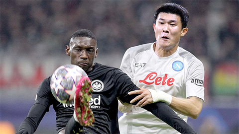 Đội hình dự kiến Napoli vs Frankfurt: Siêu trung vệ của Napoli có thể đá chính?