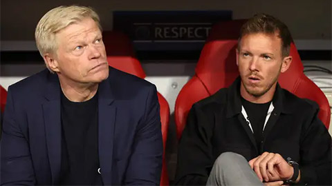 Oliver Kahn dưới áp lực ngàn cân