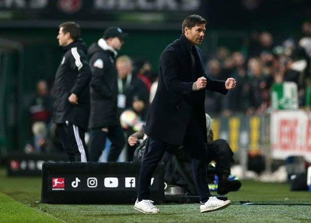 Xabi Alonso đang cùng Leverkusen bay bổng ở Europa League