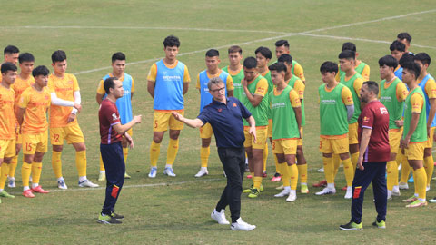 HLV Philippe Troussier: 'U23 Việt Nam có thêm những kinh nghiệm quý giá'