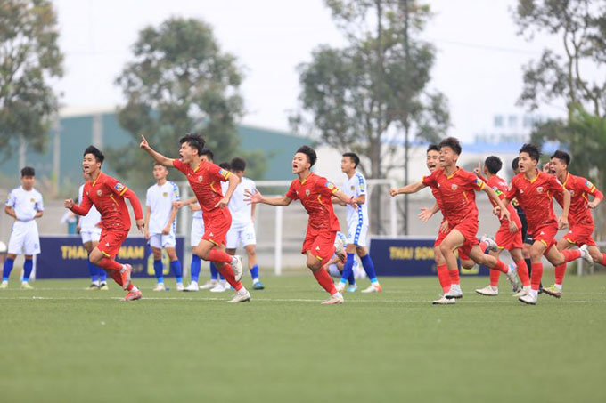 U17 HL Hà Tĩnh trông chờ vào điều thần kỳ - Ảnh: VFF