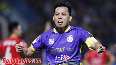 Văn Quyết được vinh danh trước khi V.League 2023 trở lại