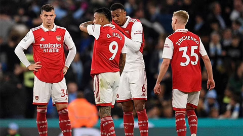 Arsenal giành quyền trở lại Champions League sau 7 năm