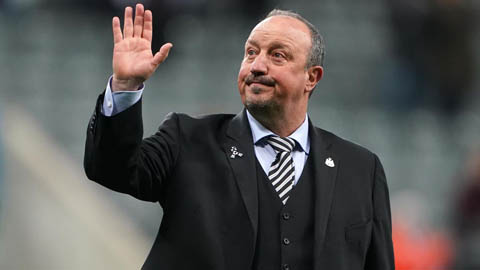 Leicester rốt ráo bổ nhiệm Benitez sau khi Potter từ chối