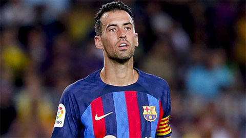 Busquets vẫn chưa chốt tương lai