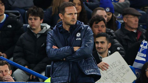 Frank Lampard nên tạo phúc cho tương lai