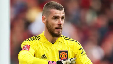 De Gea dùng cả 'tài liệu mật' lẫn thủ đoạn kiểu Martinez để bắt luân lưu