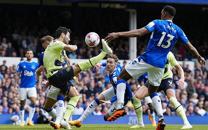 Man City đang gần hơn với chức vô địch Ngoại hạng Anh 2022/23