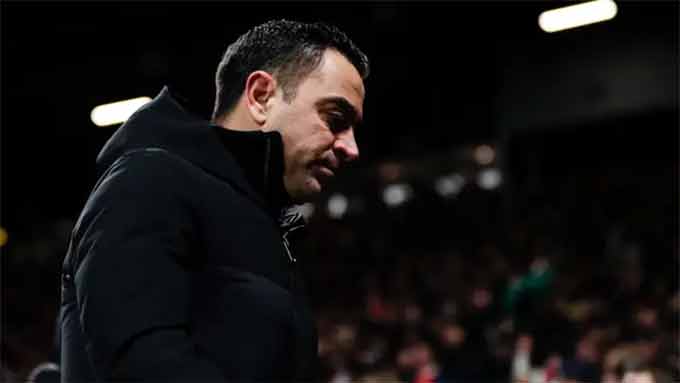 Xavi kiên trì với lối đi của riêng mình