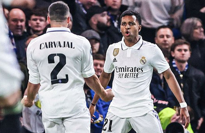 Rodrygo là người hùng của Real ở trận đấu này khi ghi cả 2 bàn thắng