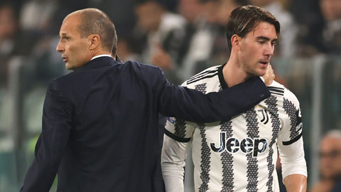 Juve sẵn sàng bán Vlahovic theo ý Allegri