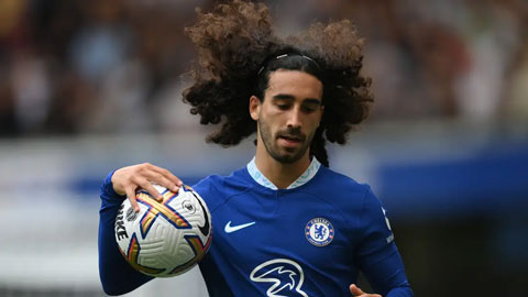 Cucurella than vãn về tình hình tại Chelsea nhưng vẫn thúc giục Caicedo gia nhập