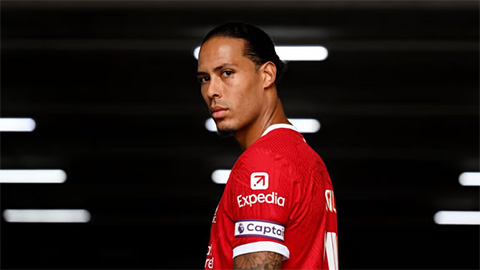 Van Dijk trở thành đội trưởng mới của Liverpool