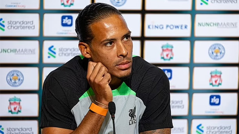 Van Dijk thèm muốn băng đội trưởng Liverpool