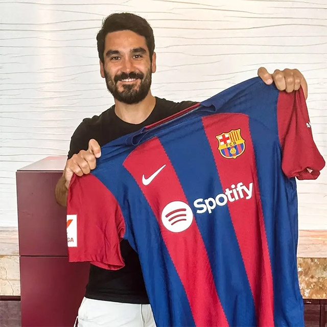 Guendogan mới đầu quân cho Barca