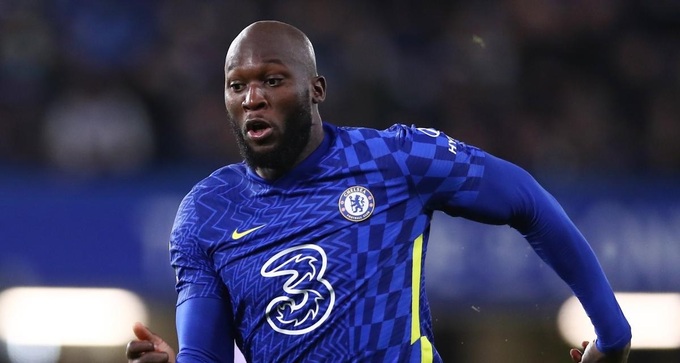 Lukaku đang trong cảnh thuyền không bến