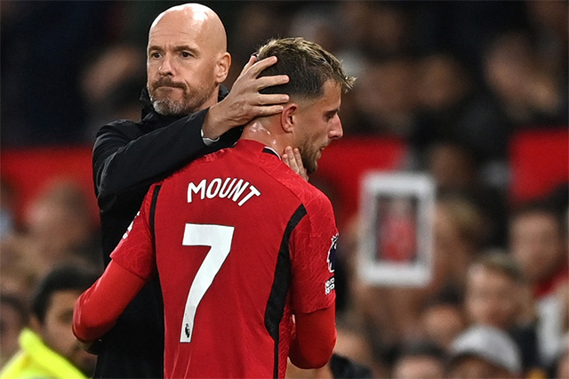 Ten Hag vẫn đang cố bảo vệ Mount