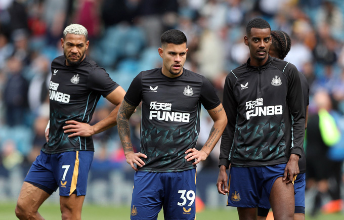 Newcastle thiếu ngôi sao trong đội hình