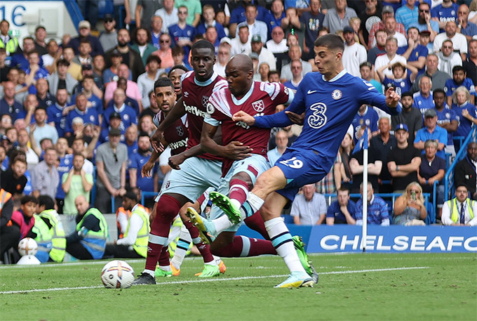 West Ham khó thắng trên sân khách