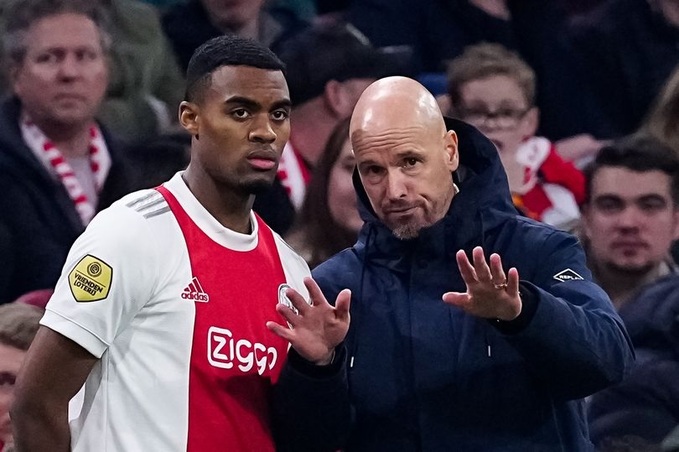 Gravenberch từng là trò cưng của HLV Ten Hag ở Ajax