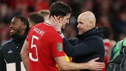 Ten Hag: 'Maguire phải chiến đấu hoặc ra đi'