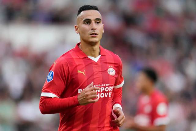 Có tin MU đang nhắm El Ghazi