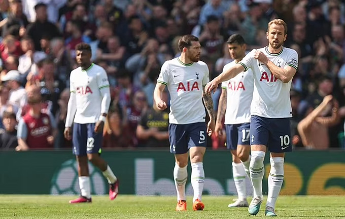 Tottenham rất hay "ngã ngựa" trong quá khứ.