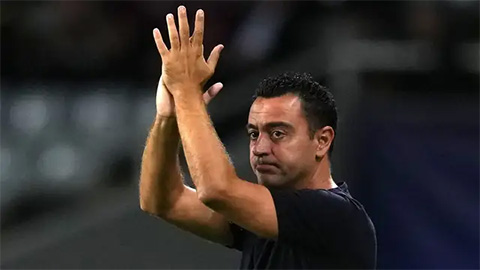 HLV Xavi gia hạn hợp đồng với Barca