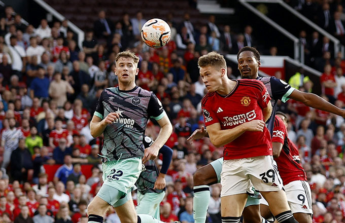 McTominay ghi cú đúp giúp MU đánh bại Brentford