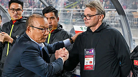 Troussier, Park Hang Seo và bóng đá thắng của NHM Việt Nam