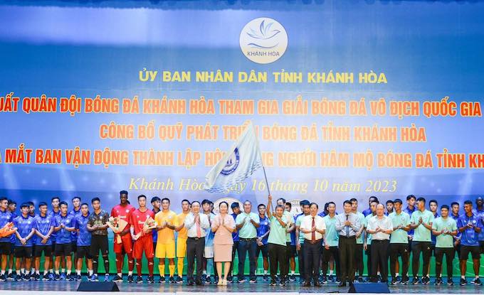 CLB Khánh Hoà chỉ kịp trụ lại V.League 2023/24 vào giờ chót. Ảnh: Quốc An