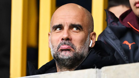 Pep Guardiola tuyên bố sẵn sàng bán cầu thủ Man City cho mọi đội bóng, kể cả MU