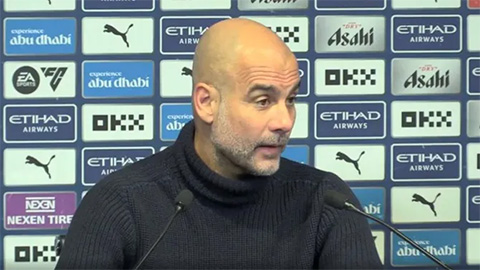 Guardiola hành động dứt khoát khi được hỏi về Nunez