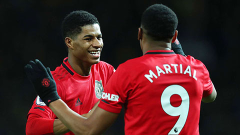 Cả Rashford và Martial đều nổ súng trong trận thắng Everton 3-0