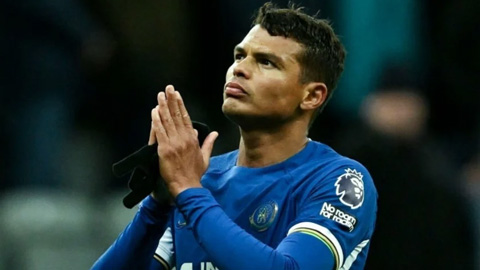 Thiago Silva hóa tội đồ trong ngày đi vào lịch sử Chelsea